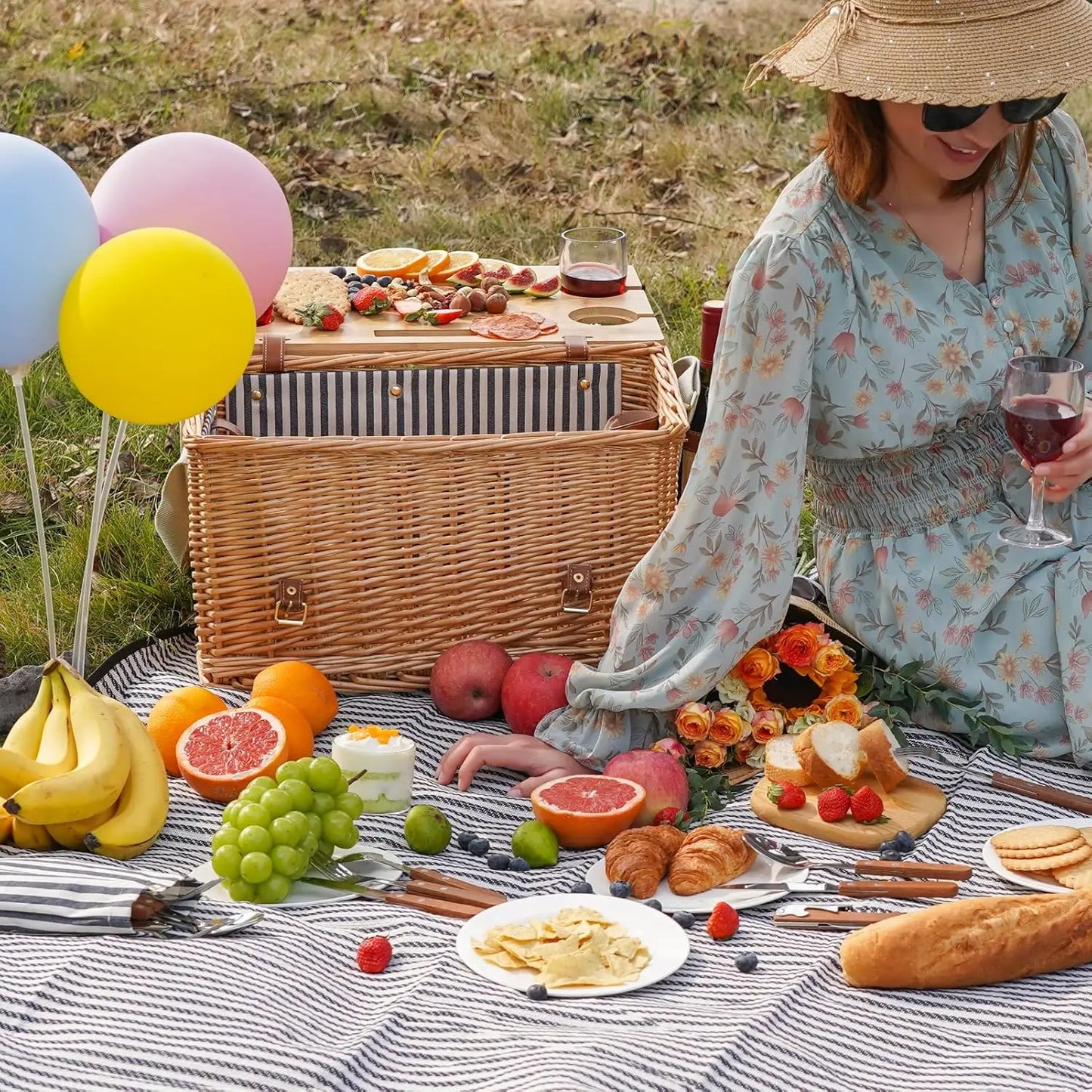 Picnic Basket for 4