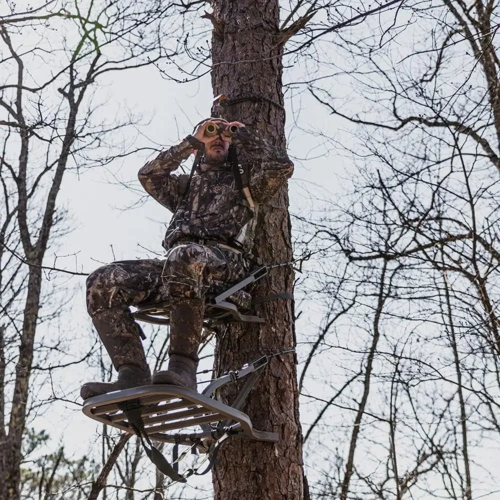 Climbing Treestand